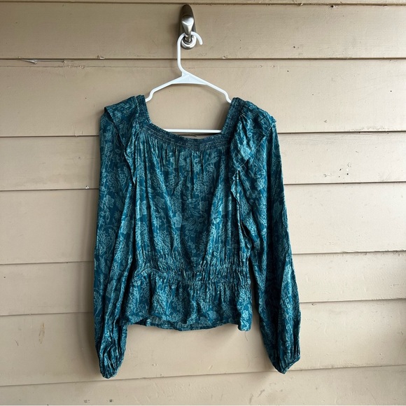 Universal Threads Floral Long Sleeve Top Size M - Metallic Casual Modest - Picture 6 of 6